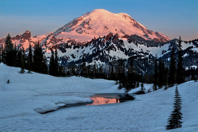 Tipsoo Lake